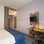 Ξενοδοχείο Express Centre 3*