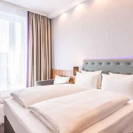 Express Centre Hotel