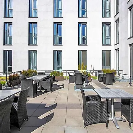 Express Centre Hotel