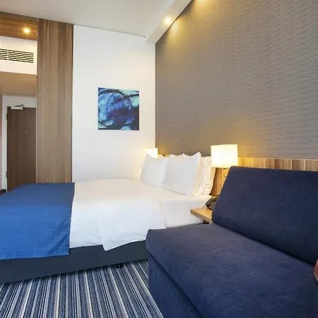 Express Centre 호텔 3*
